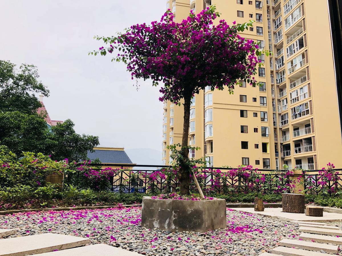 Emei Mountain Xileer Hotel Emeishan Exterior foto